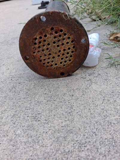 4892